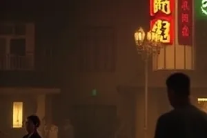 《最后一班地铁》都市短片封面，末班车厢的空座椅